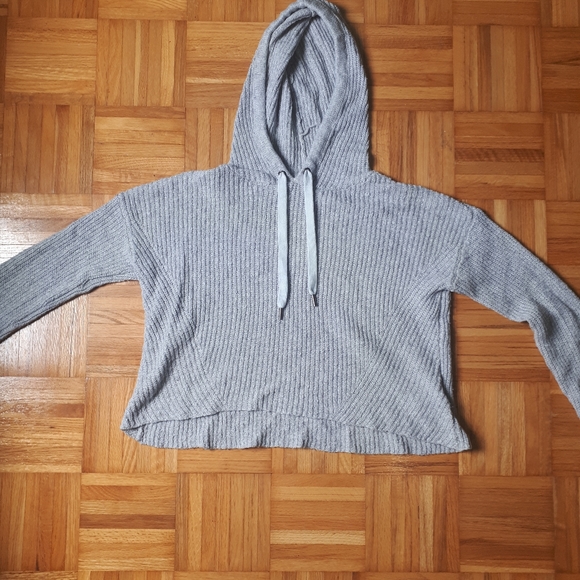 American Eagle Cropped Knit Sweater